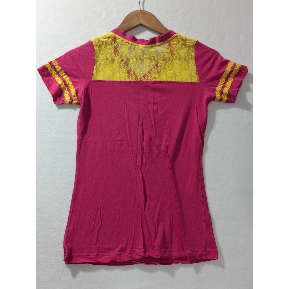 Six Flags Pink Yellow Lace V-Neck T-Shirt S Graphic Top Y2K Theme Park Tee - Picture 3 of 12